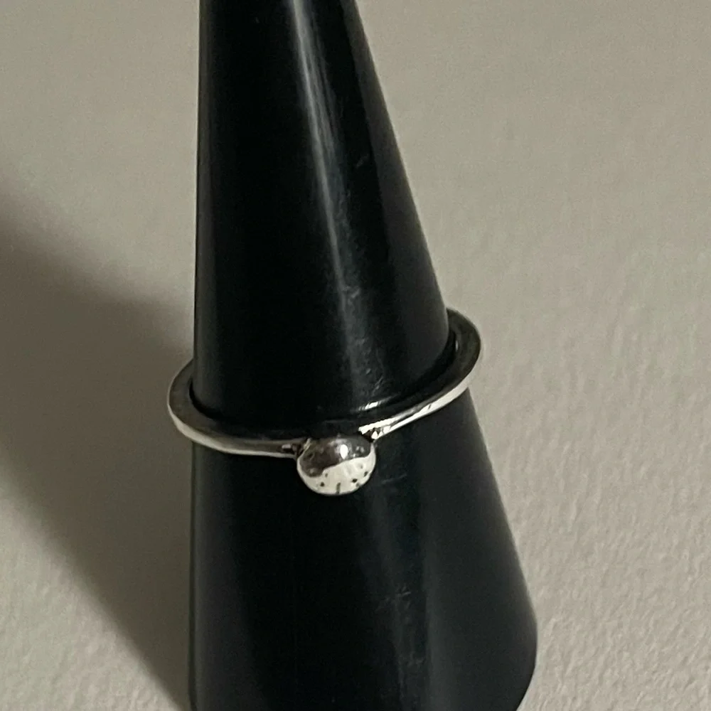 New Sterling Silver Hershey Kiss Minimalist Bohemian Handmade Ring Size: 7